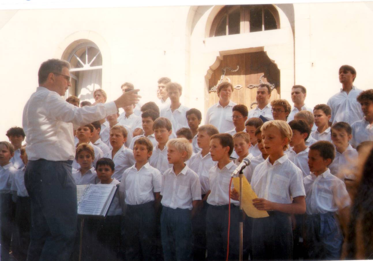 AYGUE BELLE 1988