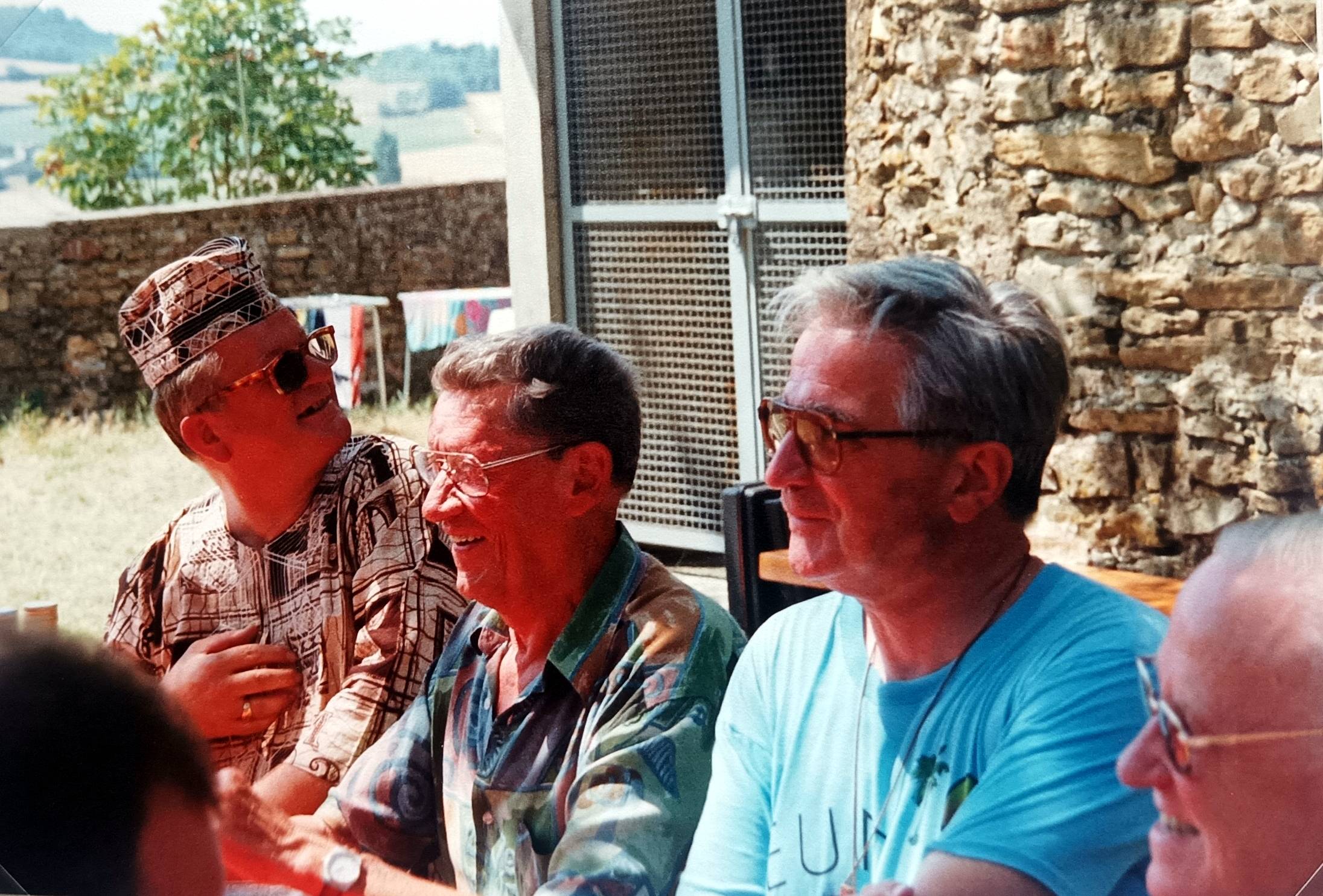 FERME 1993-02