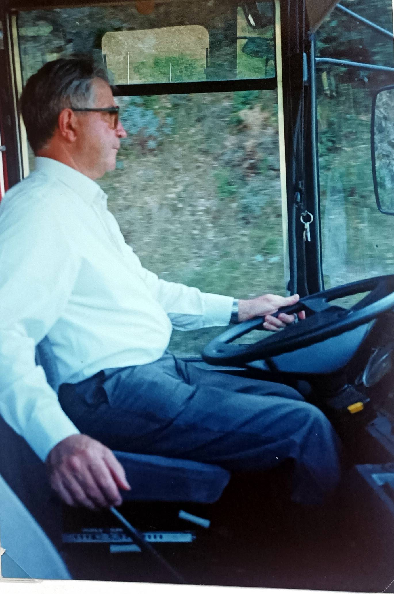 JMV AU VOLANT DU BUS