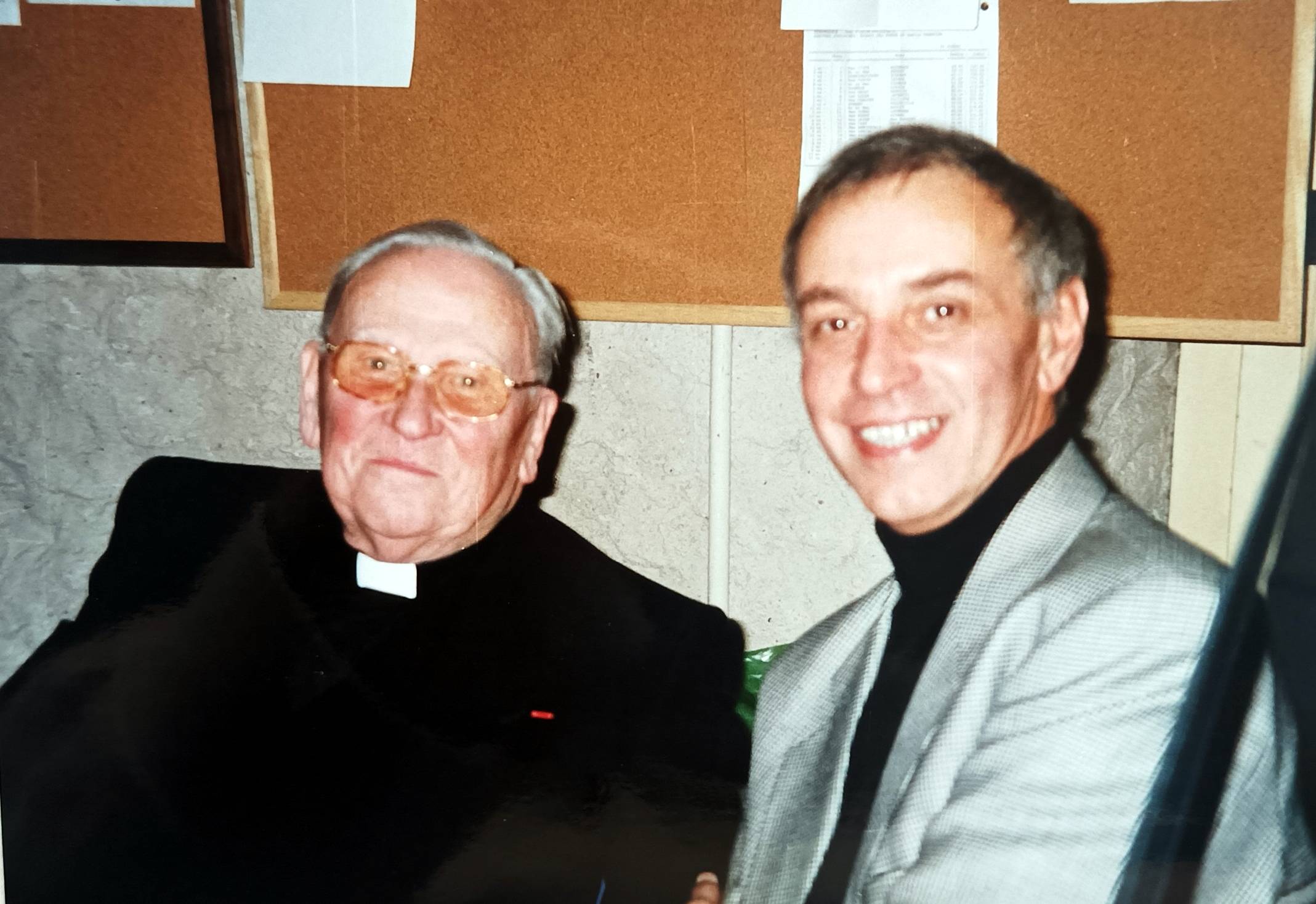 LE PERE VERNADE ET SERGE