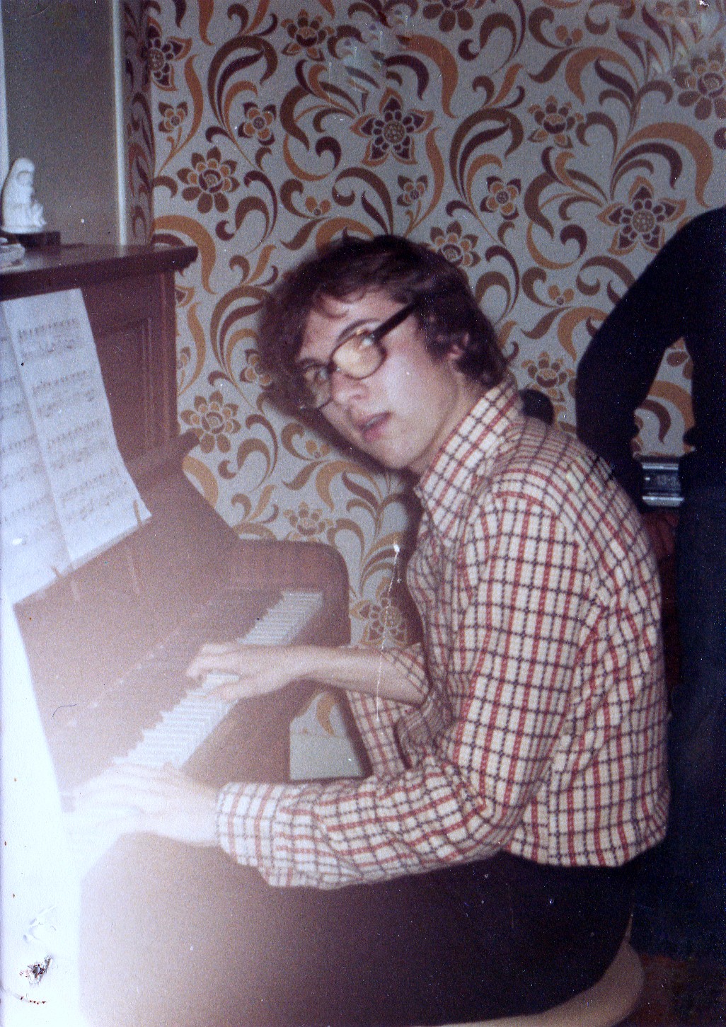 CHOUETTE AU PIANO 1979
